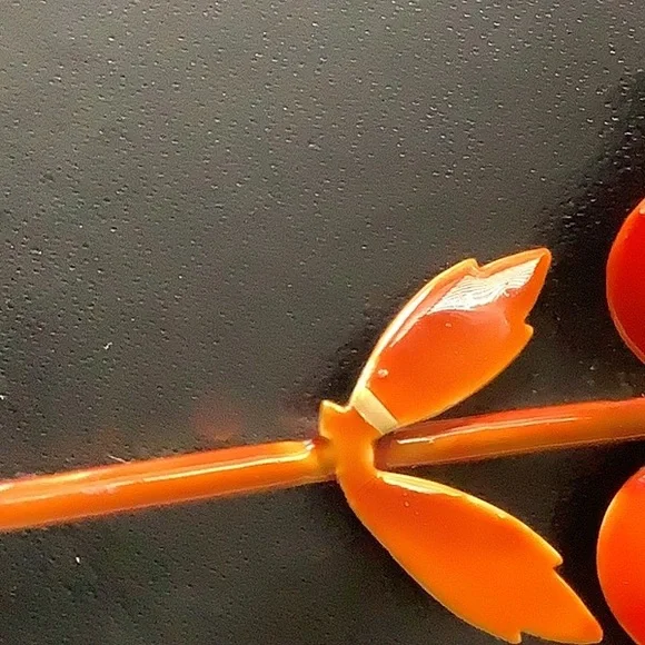 Vintage Enamel Flower Pin 1960s Joseph Magnin - Picture 4 of 4